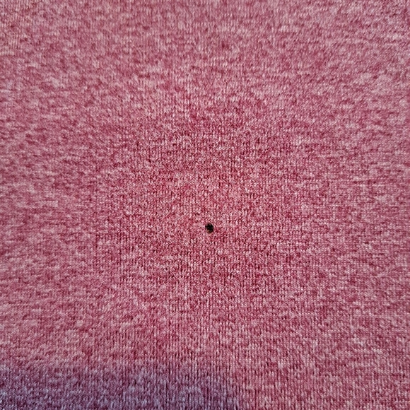 Untuckit men's XL lt red 3 button shirt has small hole puctured, for layering - Picture 3 of 6